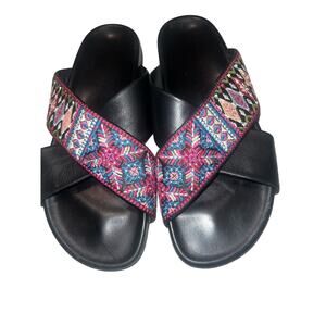 JOHNNY WAS Women’s Beatriz Leather Sandals made in Italy.  Black Size 36EUR